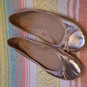 Express Gold Flats size 8